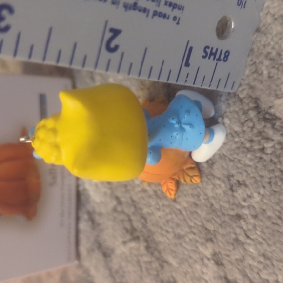 2006 " it's the Great pumpkin" Sally Hallmark ornament🎃 - Picture 4 of 11